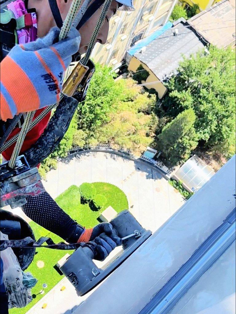 电动真空吸盘